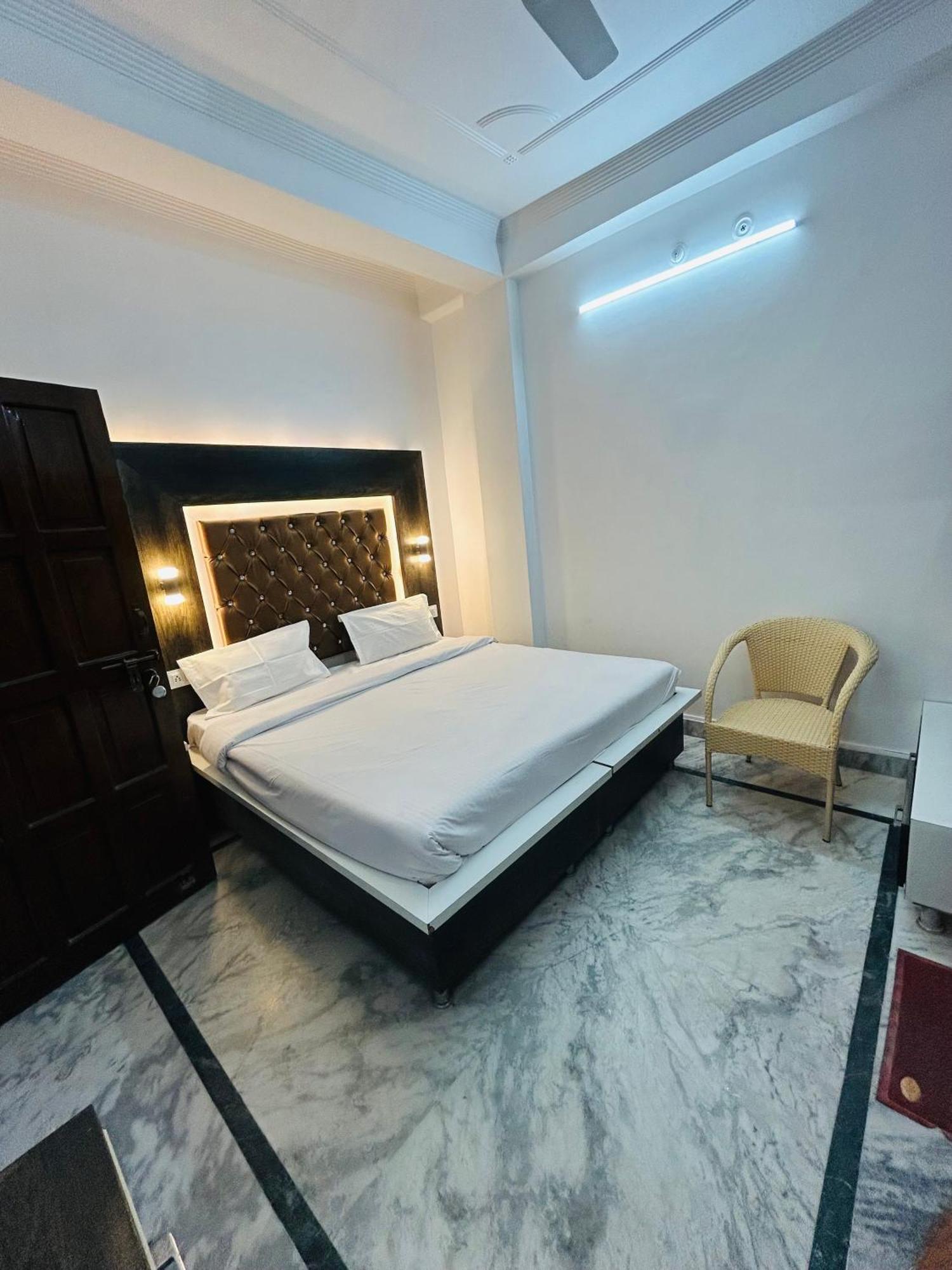 Maa Vaibhav Laxmi Guest House Rishikesh Exterior photo