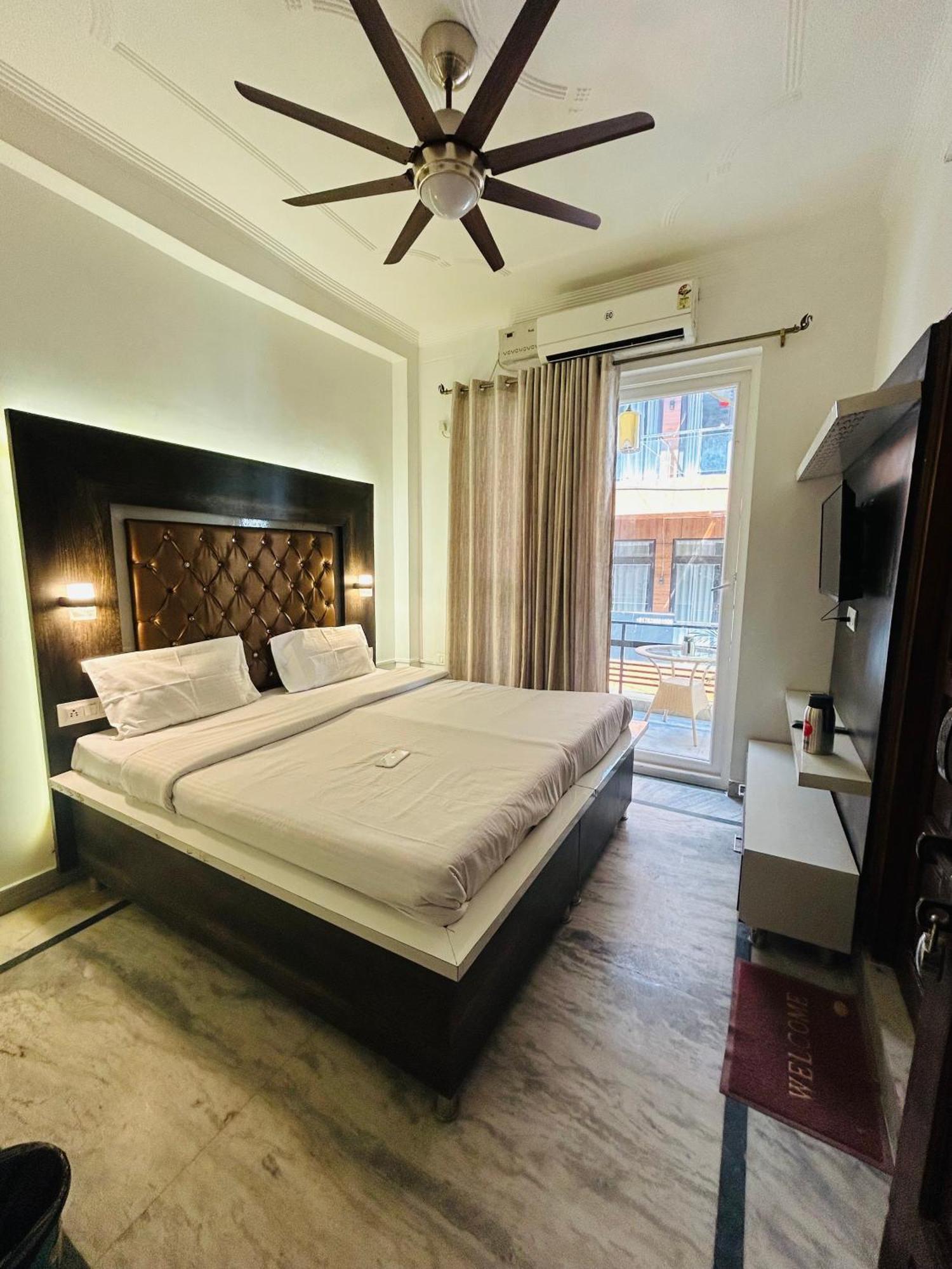 Maa Vaibhav Laxmi Guest House Rishikesh Exterior photo
